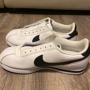 worn once laces not pictured